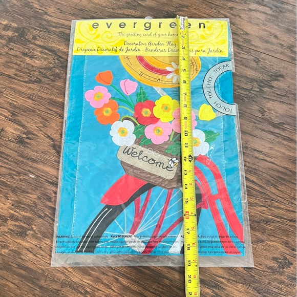 Evergreen enterprises summer floral bike basket appliqué garden flag - Picture 2 of 7